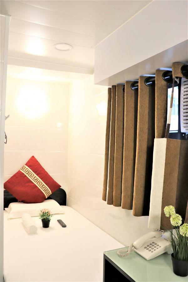 The One Inn Hong Kong Ngoại thất bức ảnh